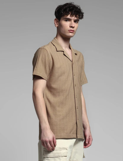 short sleeve shirt