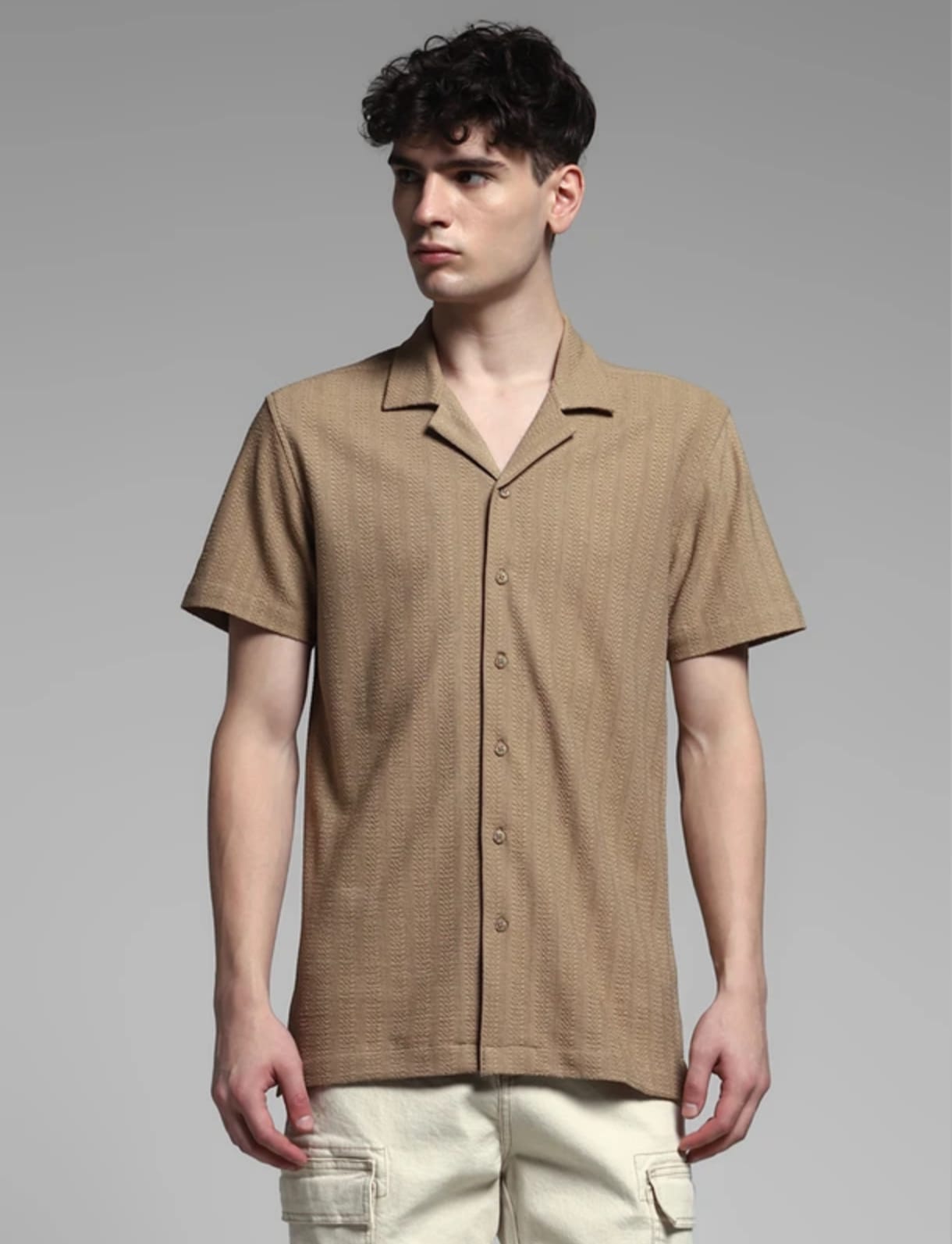 short sleeve shirt